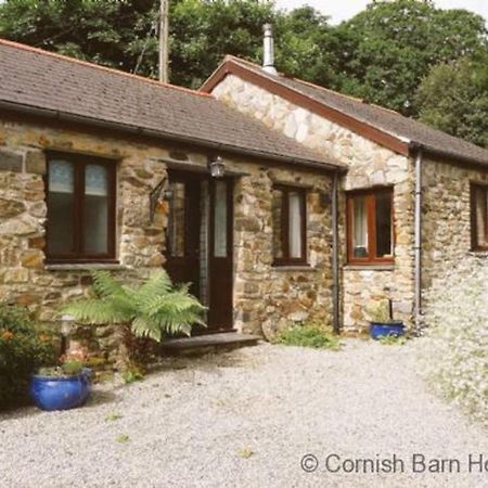 The Snug At Cornish Barn Holidays Truro Extérieur photo